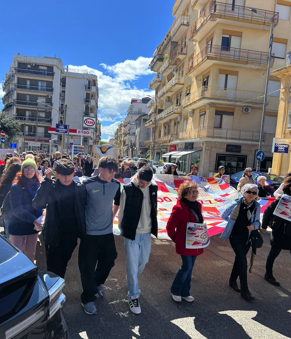 Dieci Cento Mille Piazze Donne per la Pace 